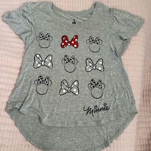 Authentic Disney Parks Minnie Mouse shirt